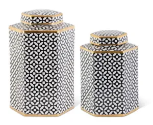 Black and white circle w diamond pattern and lid
