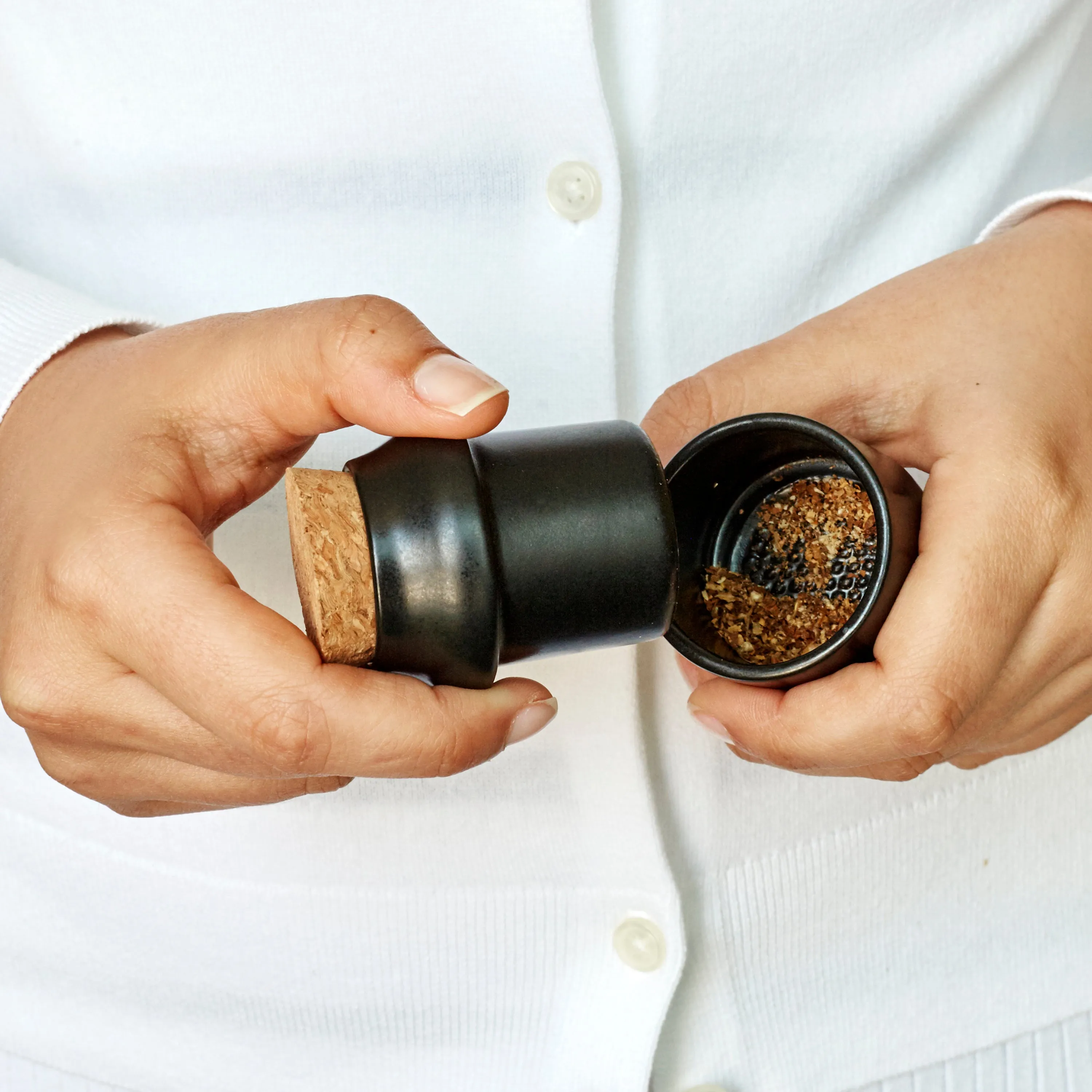 Ceramic Grinder   Jar Small Black