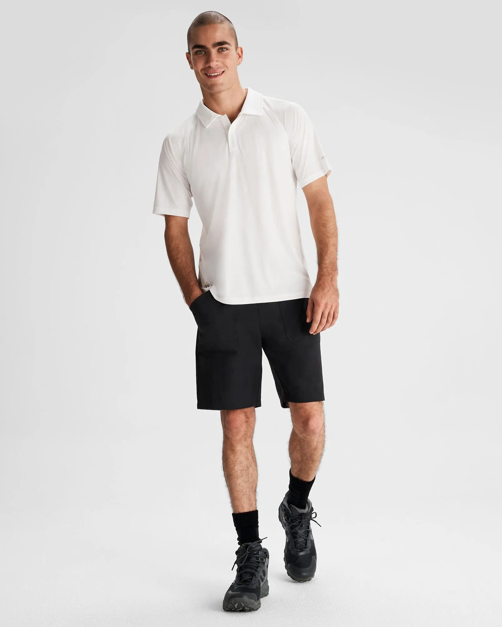 Men's Miro Pull On 8" Shorts - Black Stingray
