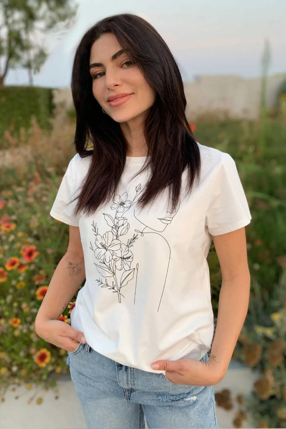PRINTED SHORT TEE - THE FLORAL GIRL