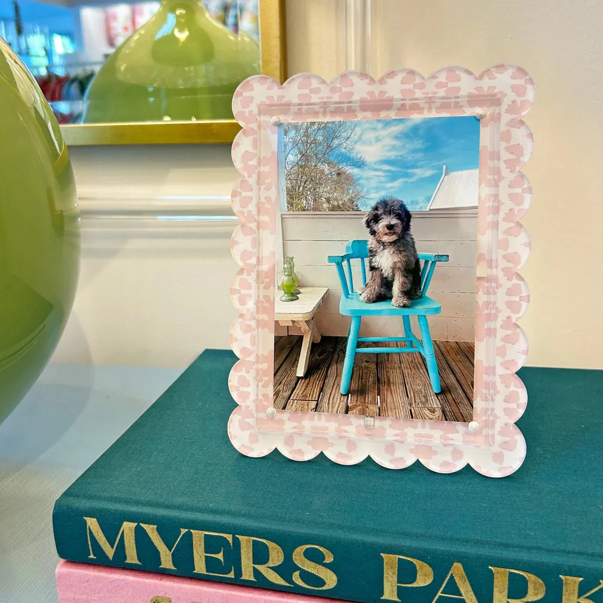 Scalloped Acrylic Picture Frame - Chintz Rose