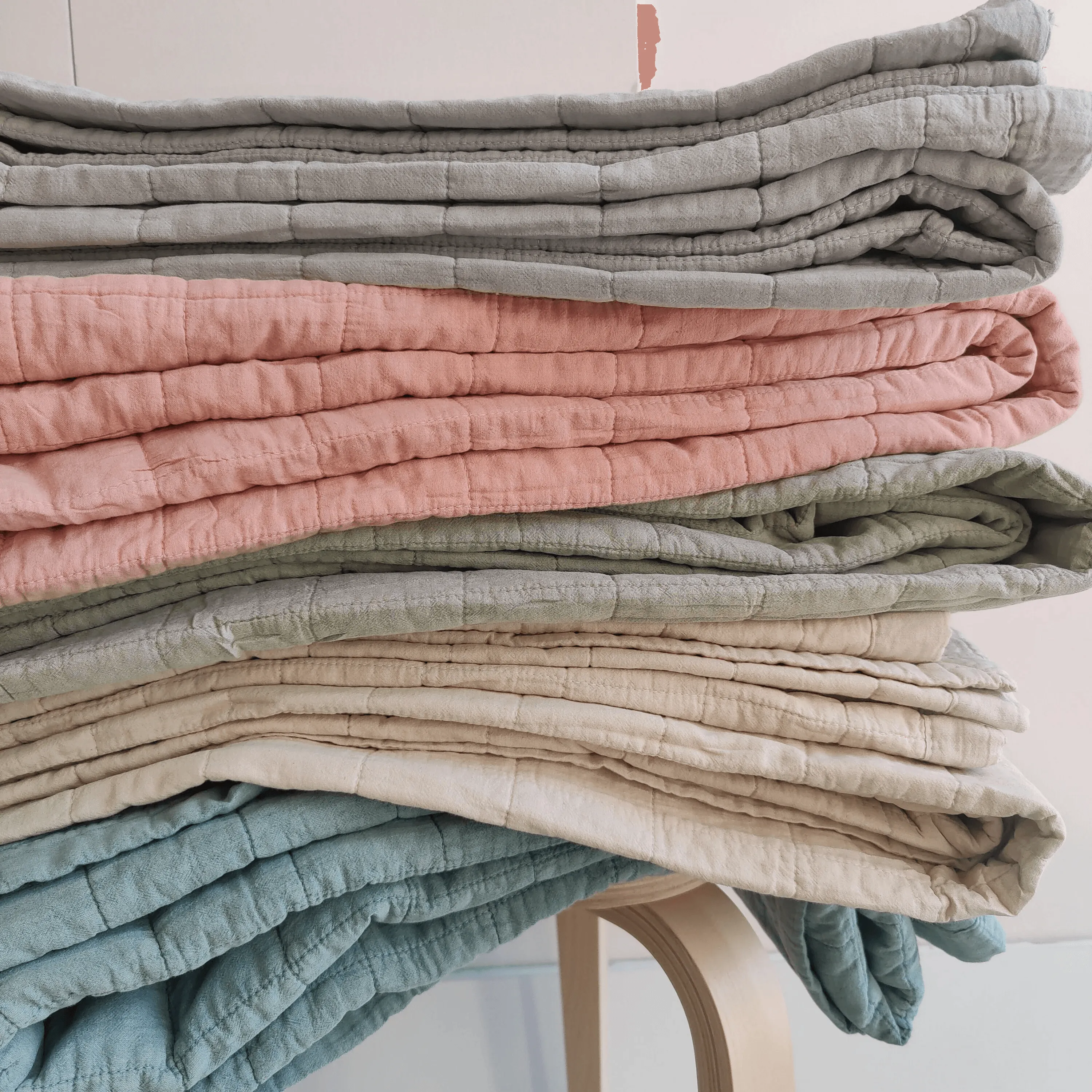 Stonewashed Cotton Reversible Quilt | Sage Green