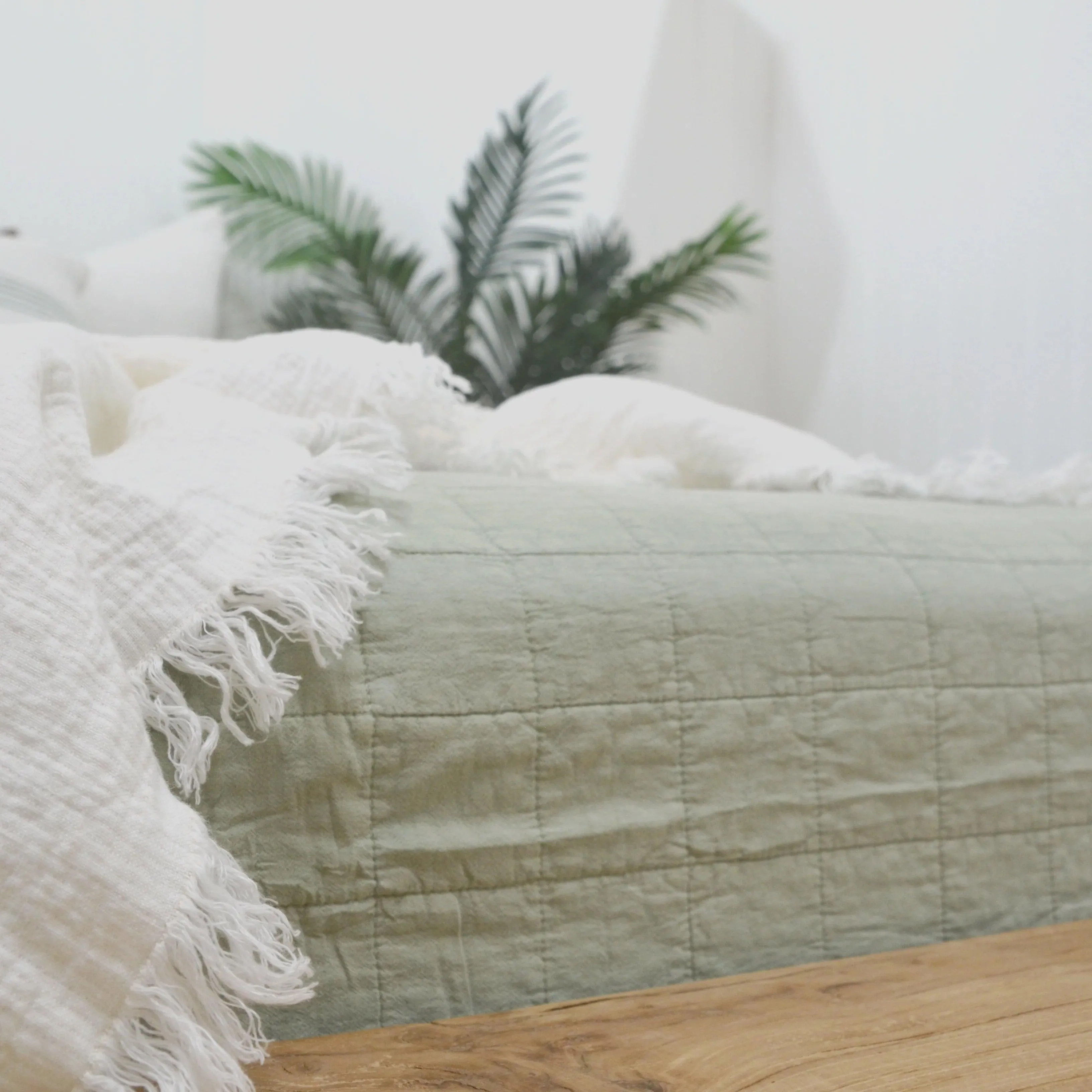 Stonewashed Cotton Reversible Quilt | Sage Green