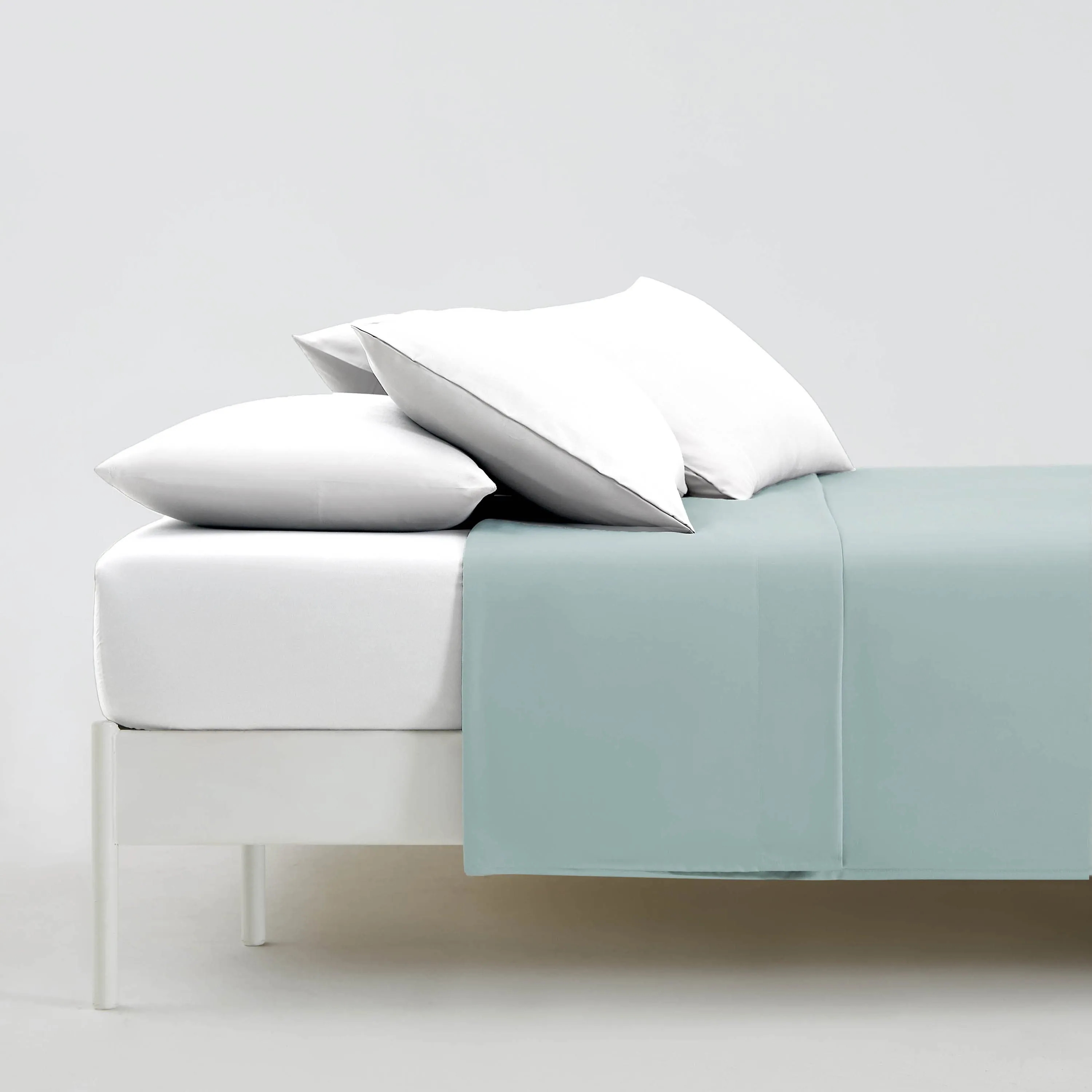 Vilano Springs Set of 2 Flat Sheets